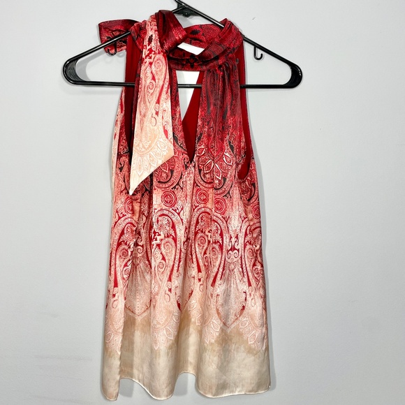 White House Black Market - Tie Back Halter Top - Keyhole Front & Back - Size: XS - Picture 4 of 4